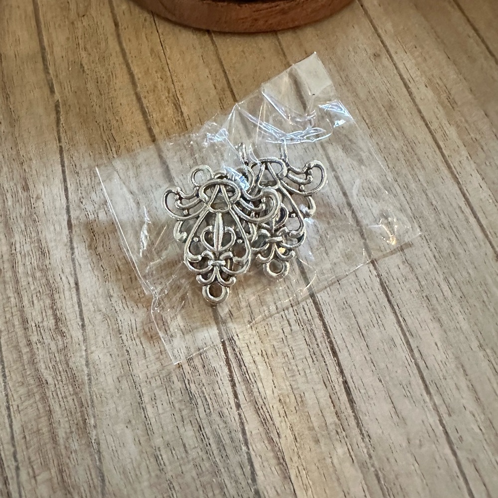 Cardigan pin